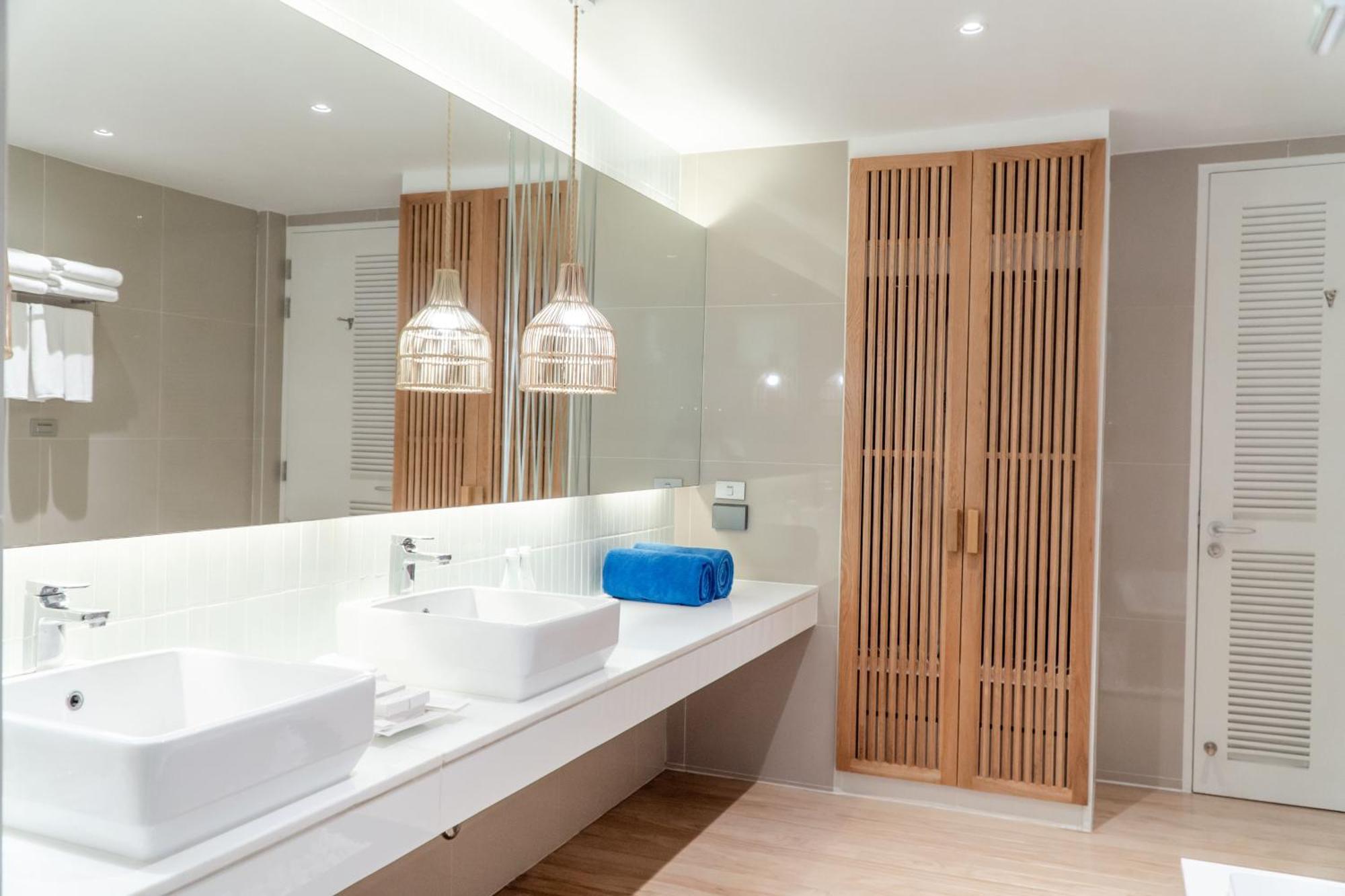 Hotel Club Wyndham Sea Pearl Phuket Patong Zewnętrze zdjęcie