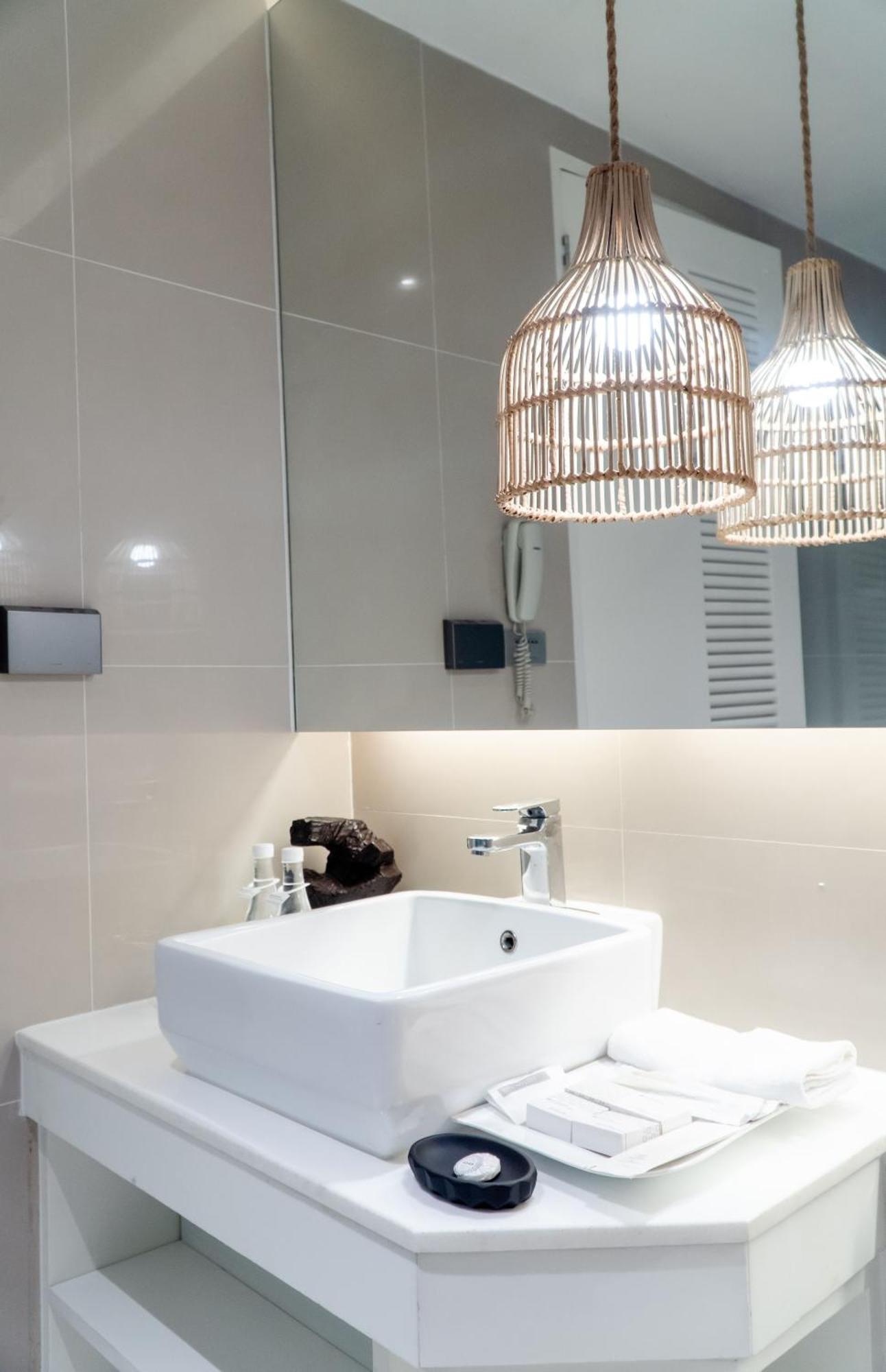Hotel Club Wyndham Sea Pearl Phuket Patong Zewnętrze zdjęcie