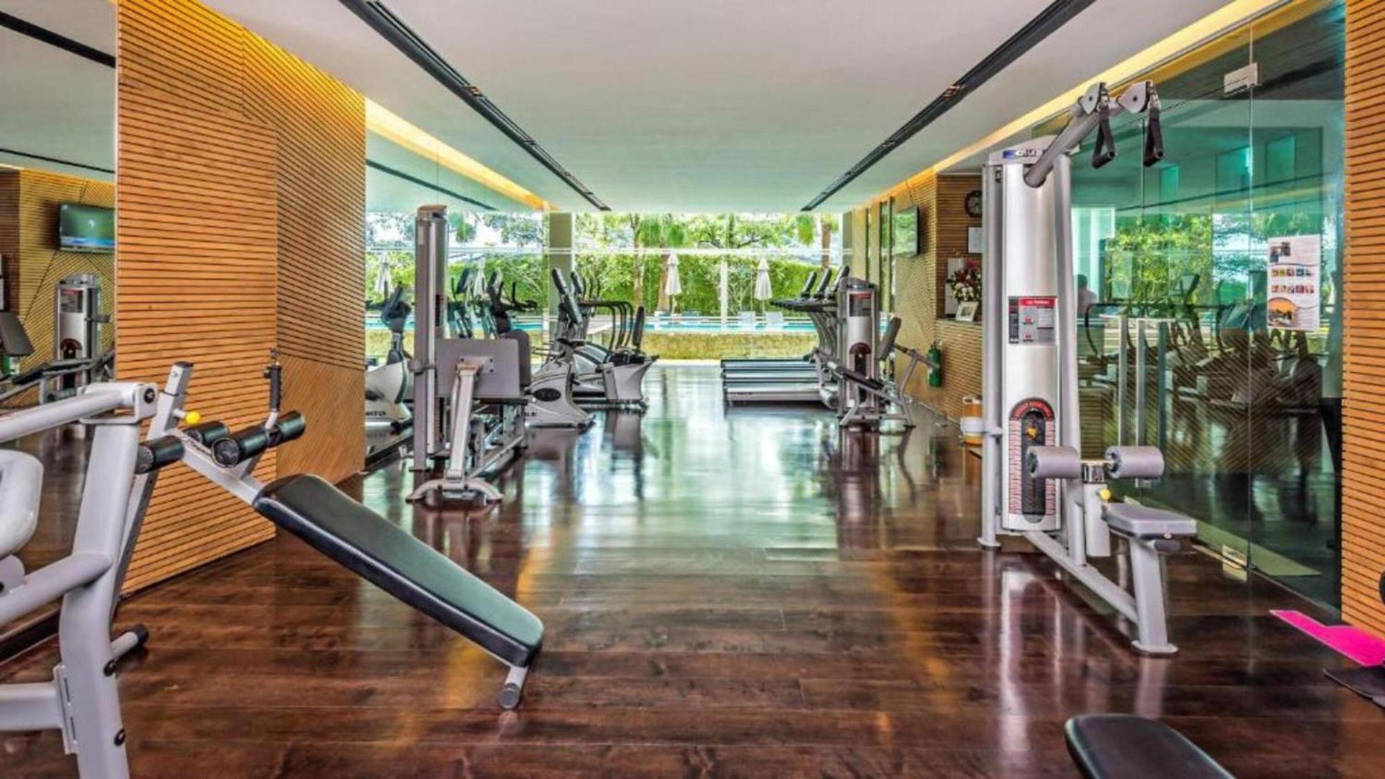 Hotel Club Wyndham Sea Pearl Phuket Patong Zewnętrze zdjęcie